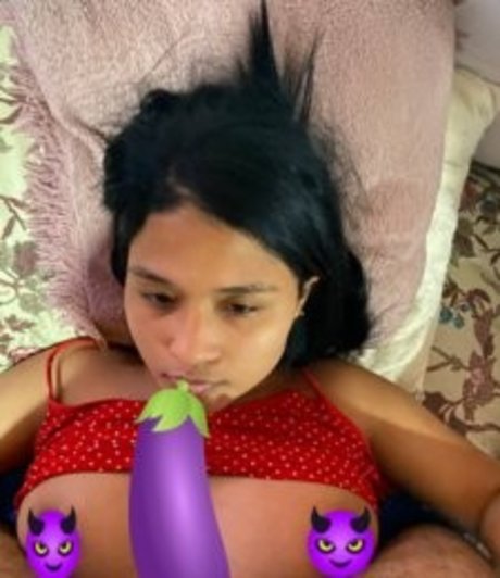Luely Lima 完璧なスター 写真