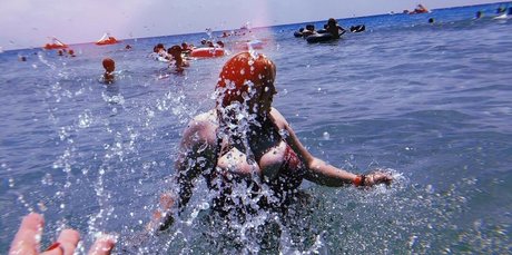Julia Chegodar ポルノスター ホット 画像