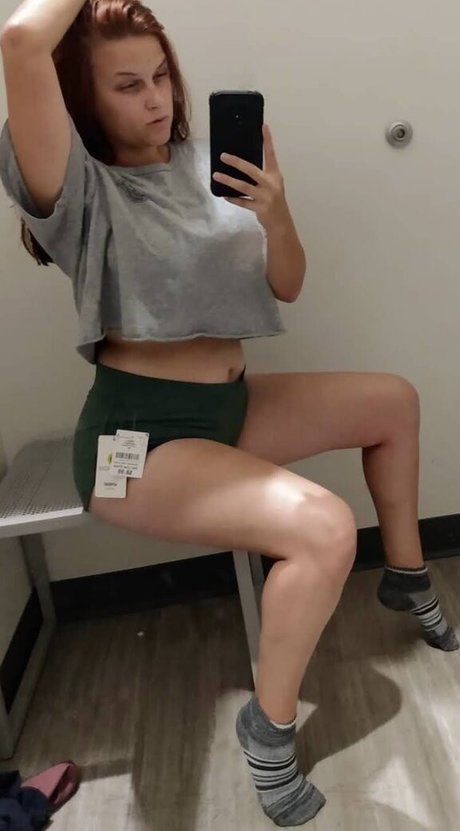 ゲイ男性オンリーファンズ パーフェクト 写真