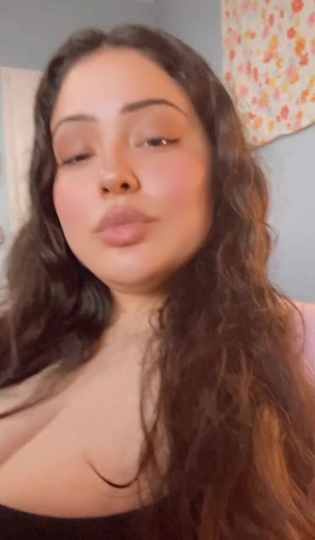Esmeralda Quintero スター ヌード 写真
