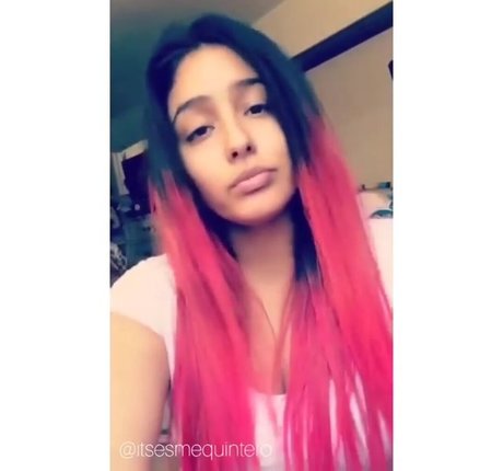 小さいペニスのシーメールOnlyFans セクシーxxx 写真