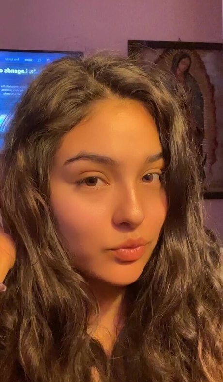 Esmeralda Quintero ホットなポルノスター 写真