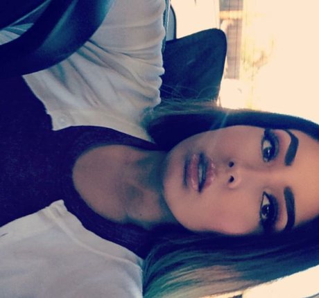 Esmeralda Quintero エロティックなモデル 写真