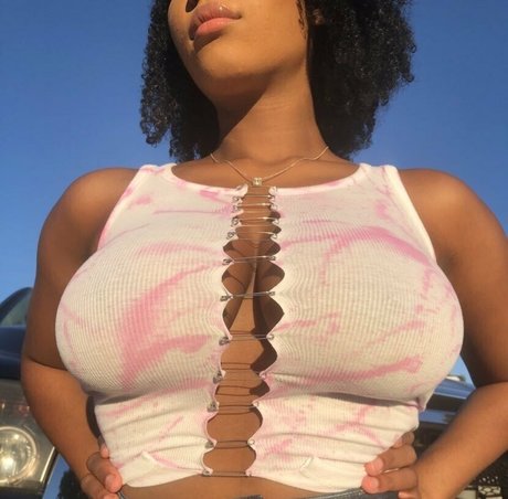 Paige Chappel 完璧な女優 画像