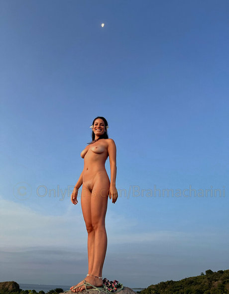 Samantha Katie James ポルノスター エロティック 写真