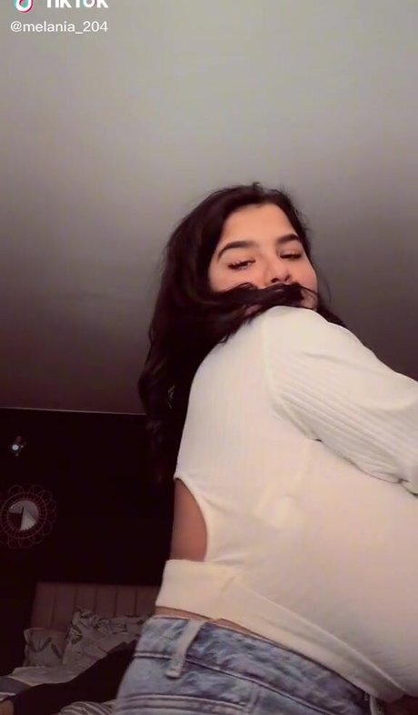 Melannia 美しいスター 写真