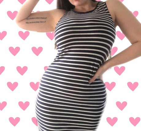 Tayla Cooper エロティックモデル 写真
