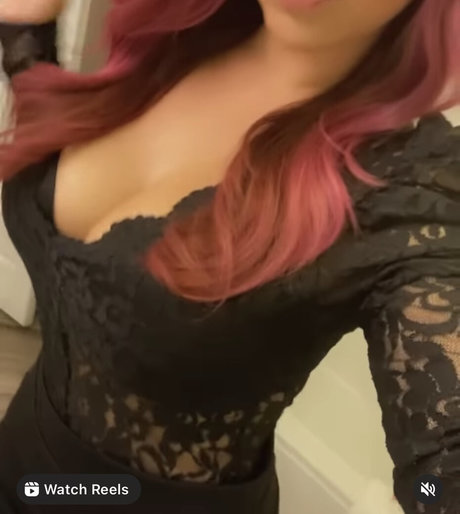 Adriana Noriega 素敵なスター ギャラリー