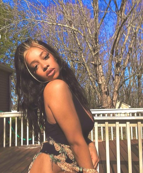 Giana Malise top profile image