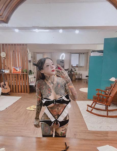 Yoko 美しい女優 写真