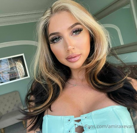 Amira Evans ポルノスター ホット 写真