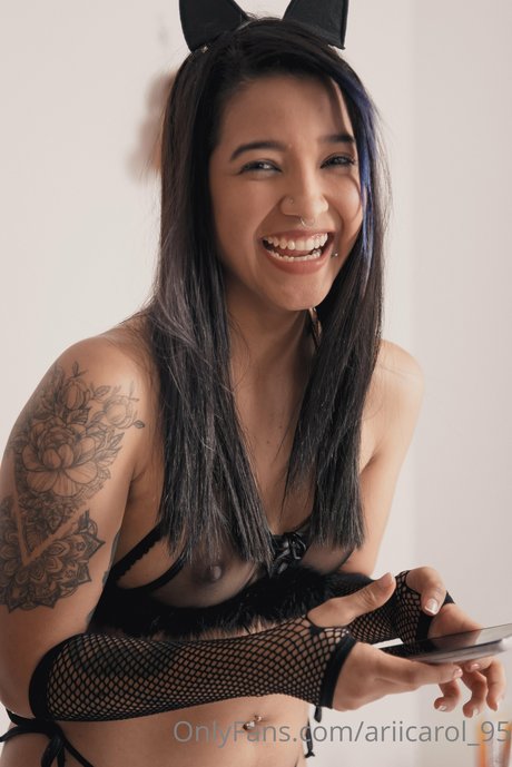 Adriana Hernandez ホットなポルノスター 写真