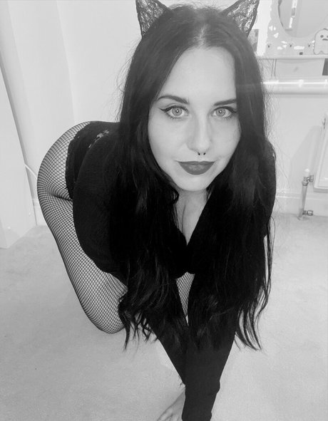 Louise daniellex ポルノスター 写真