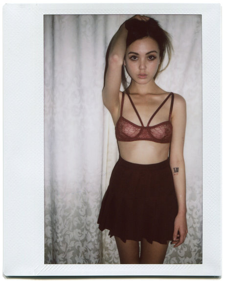 黒人妊婦OnlyFans アートヌード ギャラリー