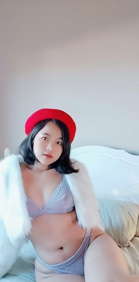 Cee cee24 ポルノ女優 ギャラリー