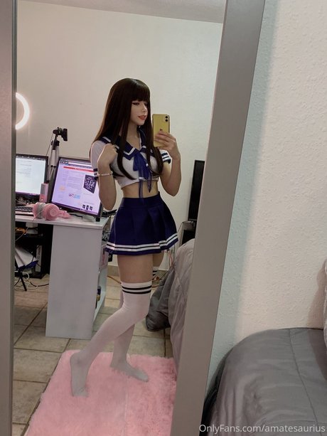 Amate Saurius エロティックなモデル 画像
