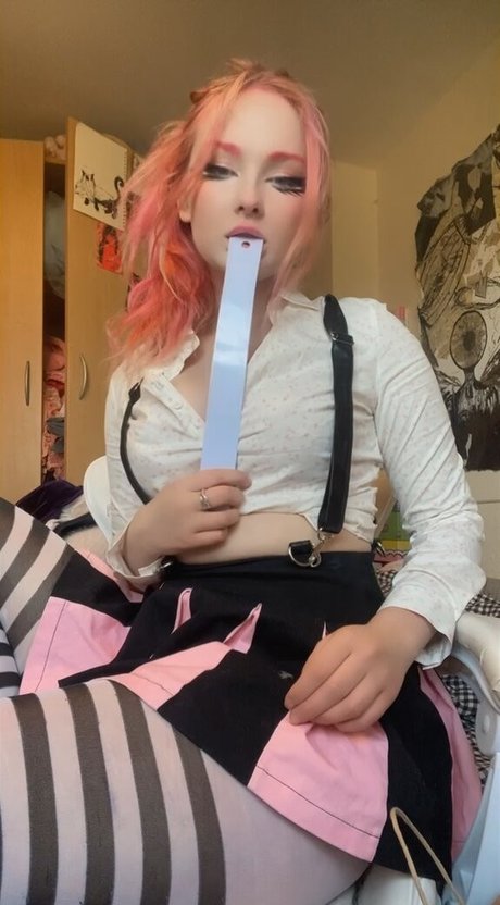 KittyKatSparrow アダルトスター 画像