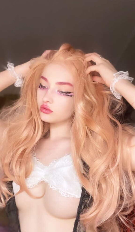 KittyKatSparrow ポルノスター 写真