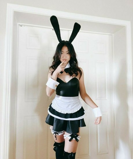 チンコを持つ女たち OnlyFans アートヌード 画像