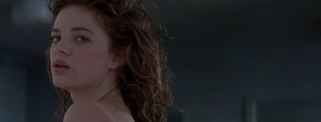Gabrielle Anwar セクシーモデル 写真