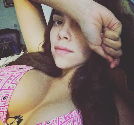 Claudia Guajardo ポルノスター 無料 アーカイブ
