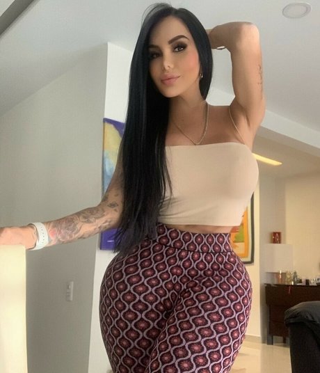 Celeste Useche top profile image
