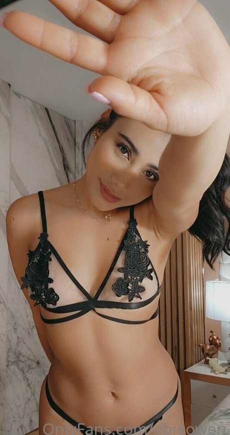 abie owen セクシーモデル 写真