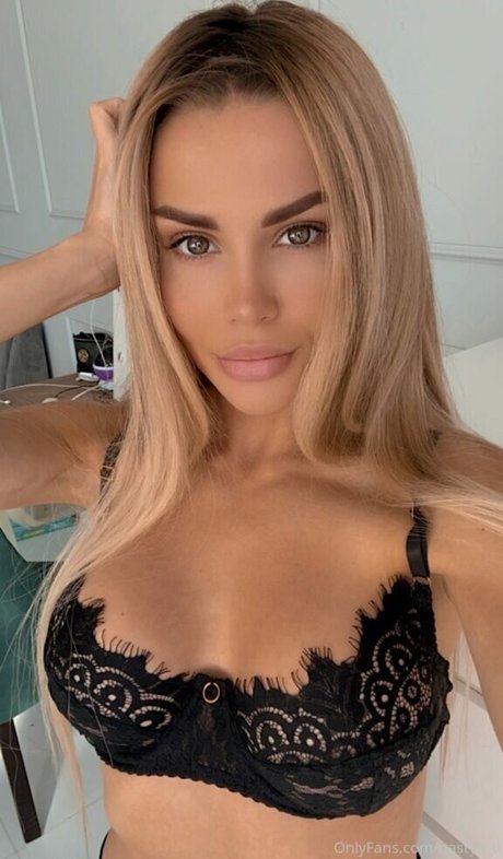 Anastasiya Timonina トップスター 写真