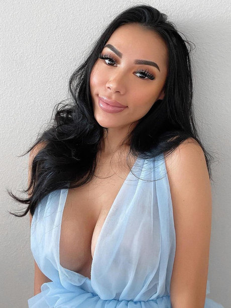 Jenna Kaey ポルノスター 独占 写真