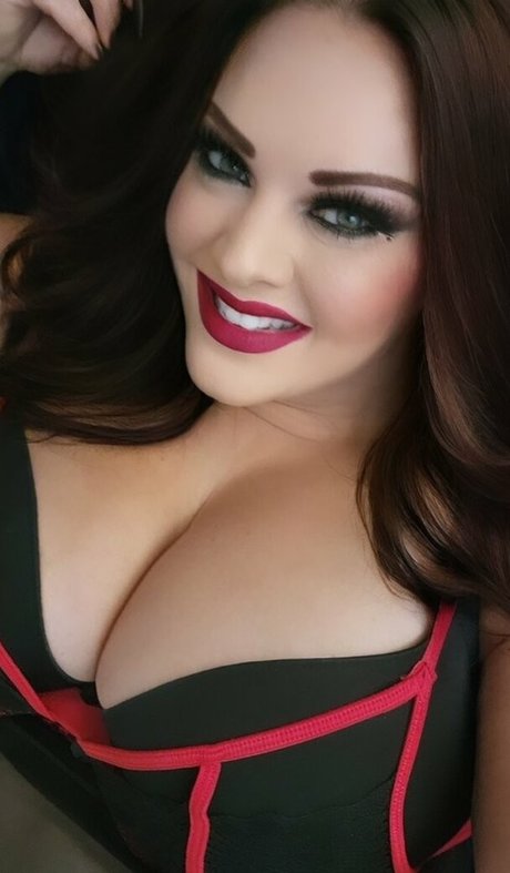 alexagrey69 ポルノモデル 写真