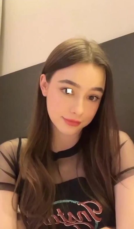 Dasha Tarab トップモデル アーカイブ