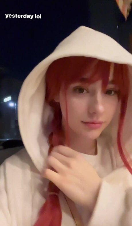 Dasha Tarab ポルノモデル 写真