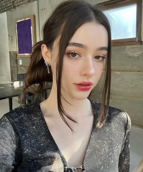 Dasha Tarab アートポルノスター 写真
