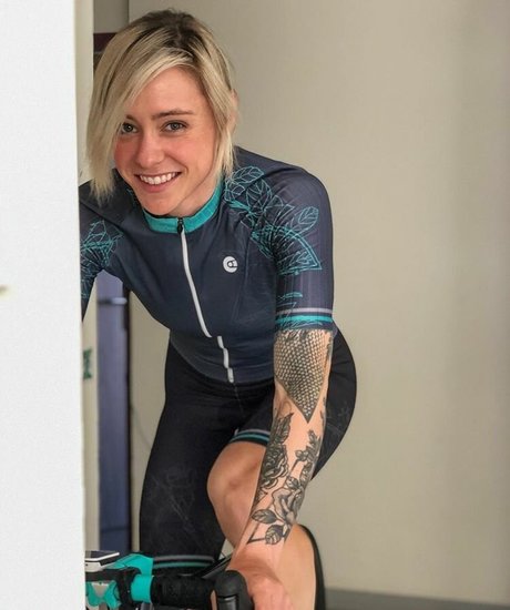 Orla Walsh ヌード女優 写真