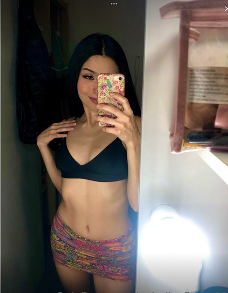 Flores Isabella98 アート女優 写真