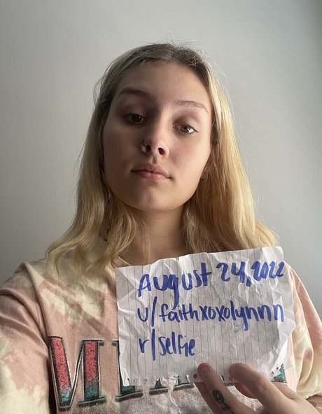 Faith Lynn ヌードモデル 写真