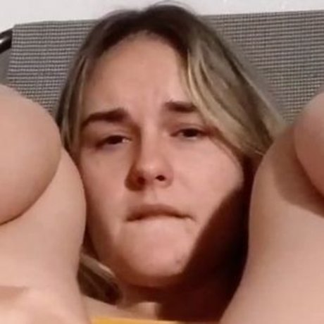 Kittenbell top profile image