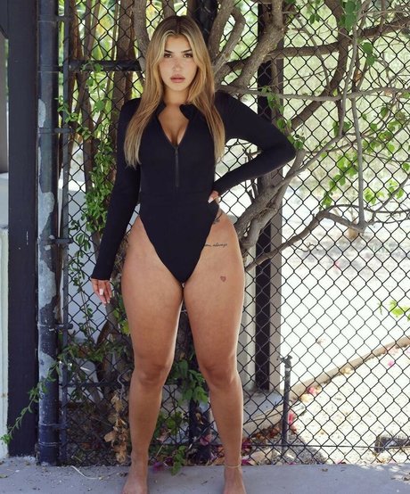 Alyssa Sorto ポルノスター 高品質 画像