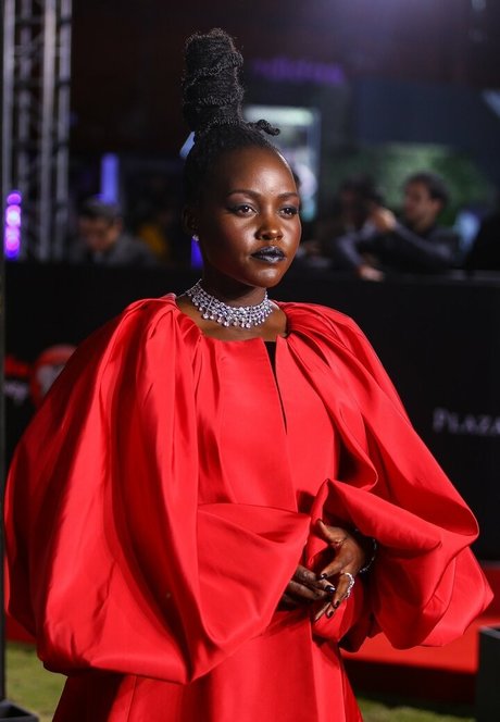 Lupita Nyong o 高品質スター ギャラリー