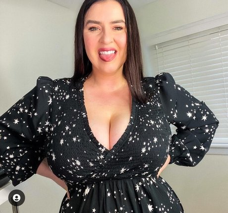 Suzie Mac ポルノ女優 写真