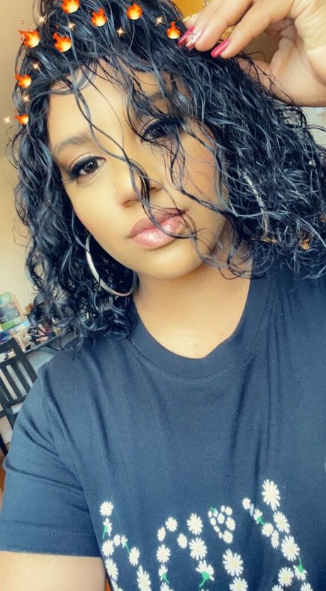 Sunflowerbaby2021 profile image