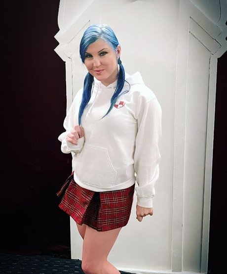 Leva Bates 最高のスター ギャラリー