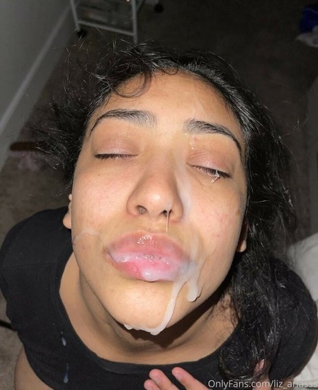 Liz ariasss ポルノスター 美しい 写真