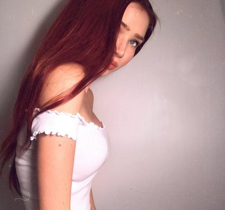Ana Walczak 可愛いモデル 写真