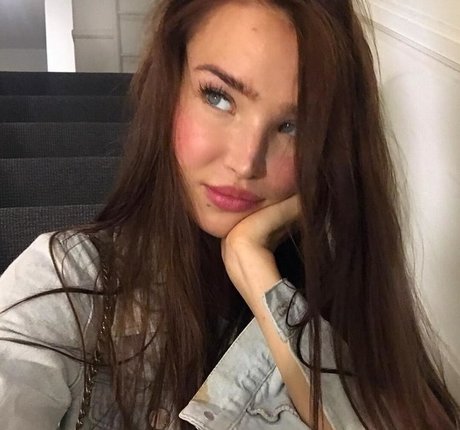 Ana Walczak 完璧な女優 画像