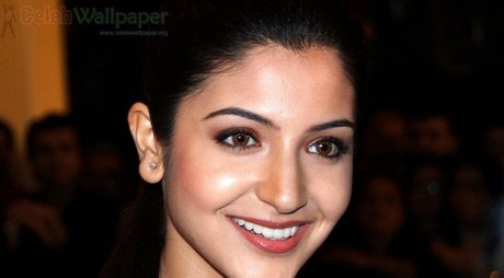 Anushka Sharma ヌードモデル 写真