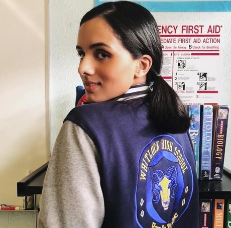 Aparna Brielle ポルノスター 可愛い 写真