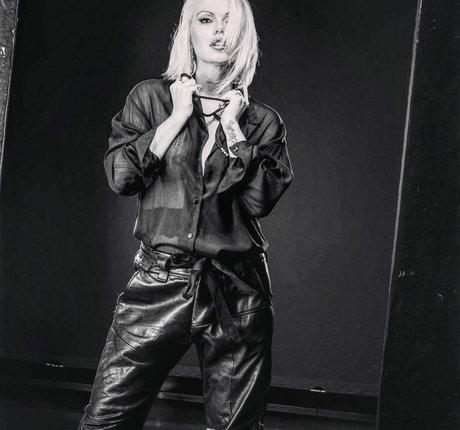 Asdis Ran 美しいモデル 写真
