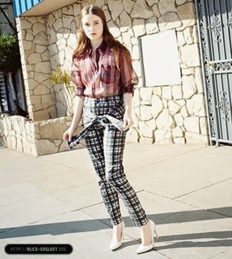 Alice Allegra Englert 美しいスター 画像