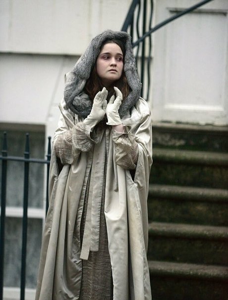 Alice Allegra Englert かわいいスター ギャラリー